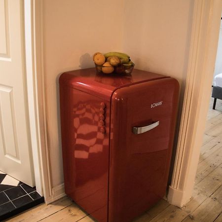 Doppelbett In Heller Wohnung Hamborg Eksteriør billede