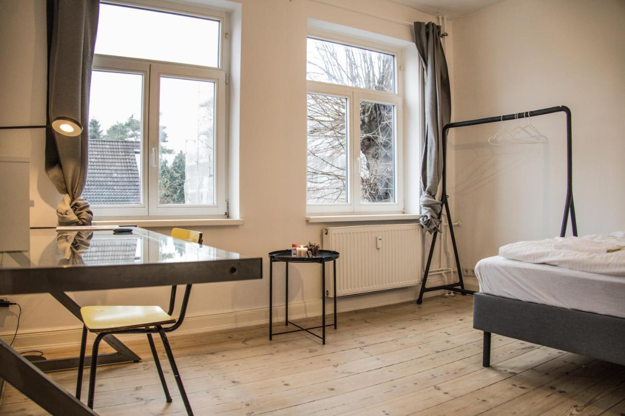 Doppelbett In Heller Wohnung Hamborg Eksteriør billede