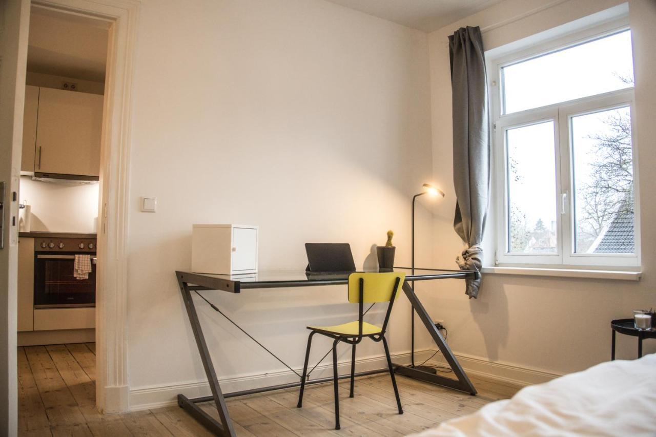 Doppelbett In Heller Wohnung Hamborg Eksteriør billede